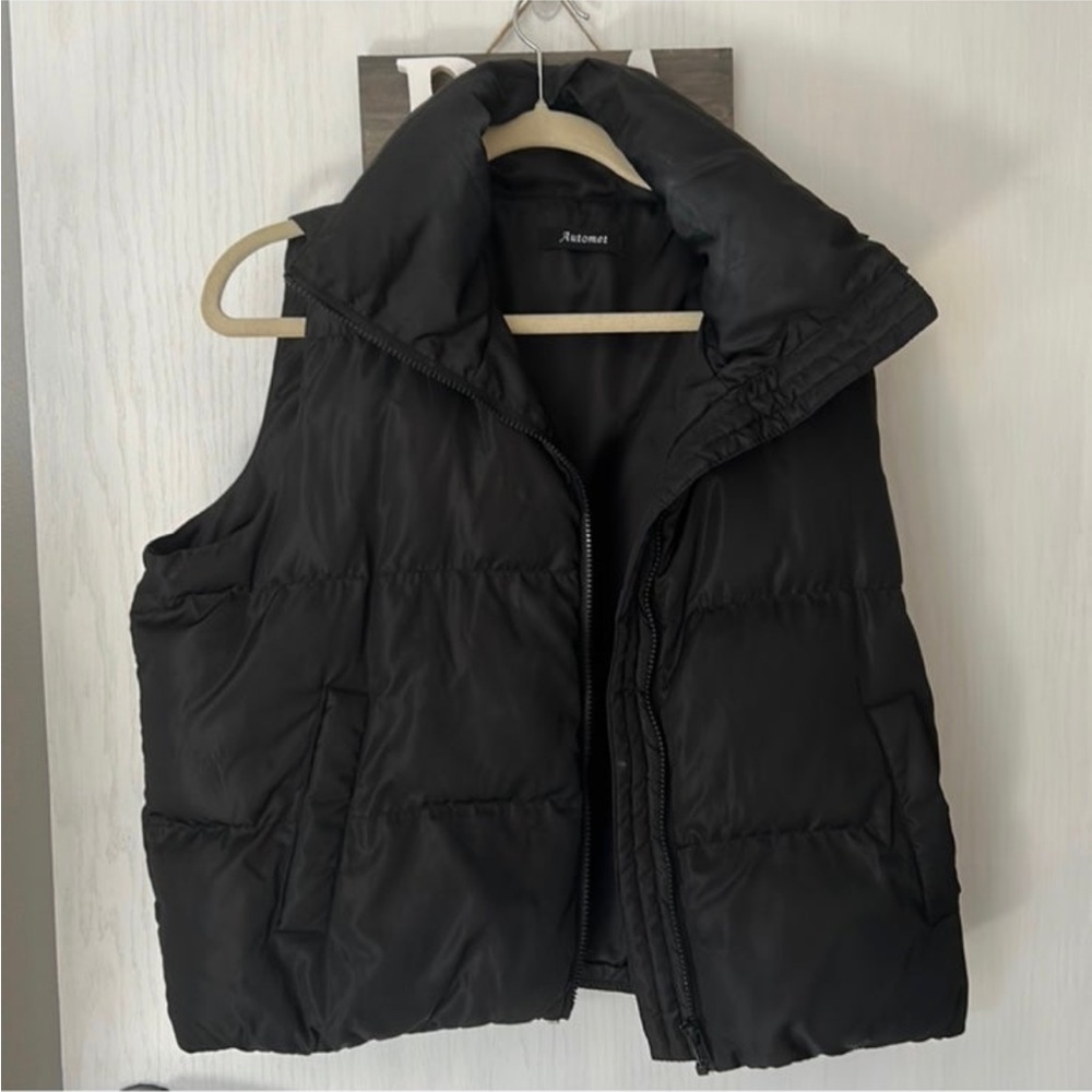 Never worn oversized puffer vest